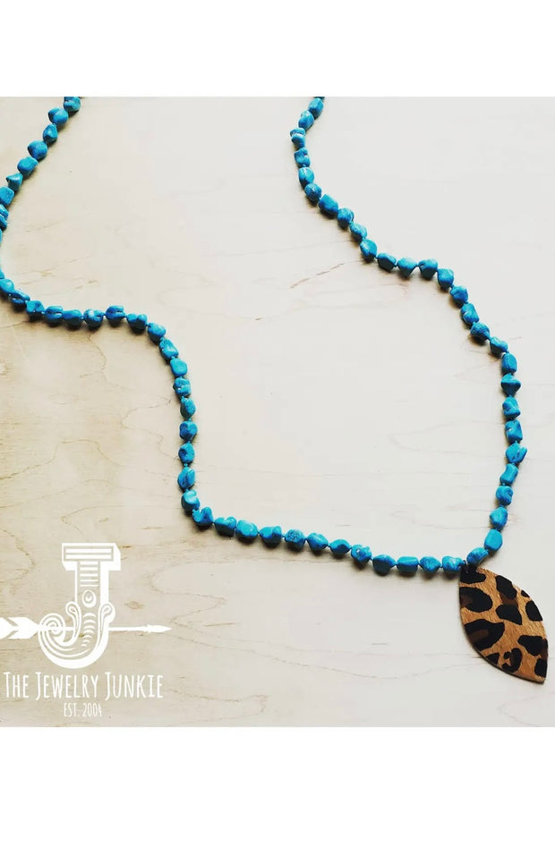 CHUNKY TURQUOISE NECKLACE WITH LEATHER LEOPARD PENDANT