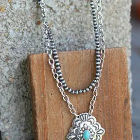 Navajo Pearl w/concho  layered necklace