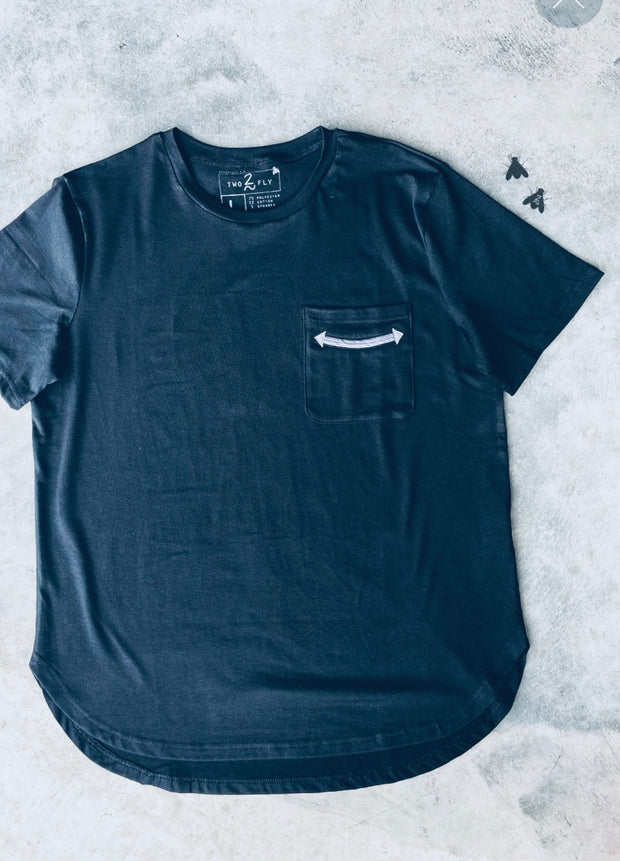 HANDY AS A POCKET tee